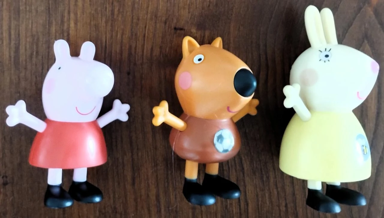 Lot de jouets Pijamasks Minecraft Peppa Barbie ETC – photo 6